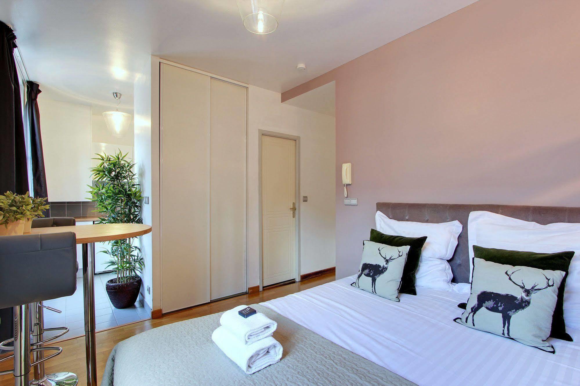 Short Stay Group Museum View Serviced Apartments Paris Eksteriør billede